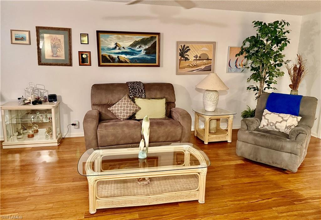 LAKEWOOD VILLAGE - Residential Lease