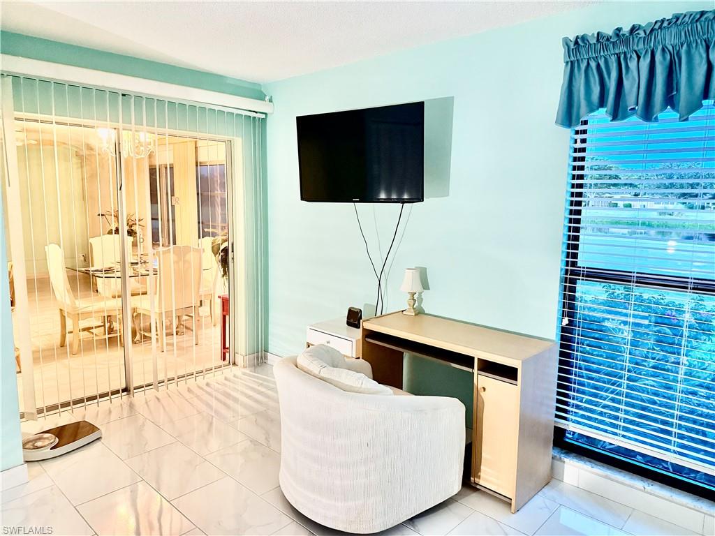 LAKEWOOD VILLAGE - Residential Lease