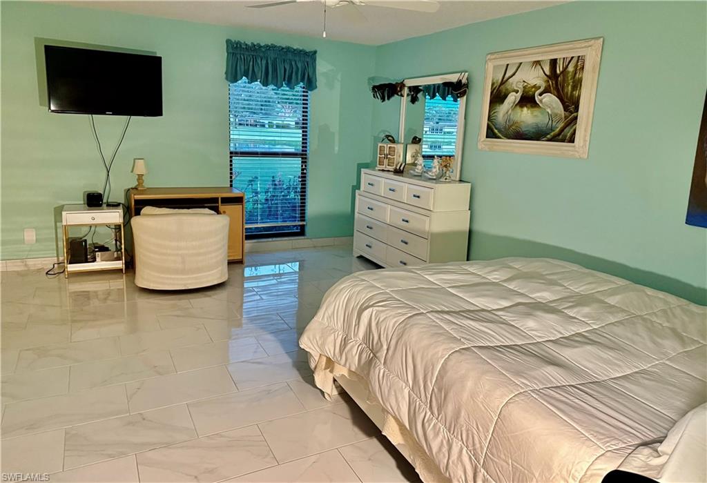 LAKEWOOD VILLAGE - Residential Lease