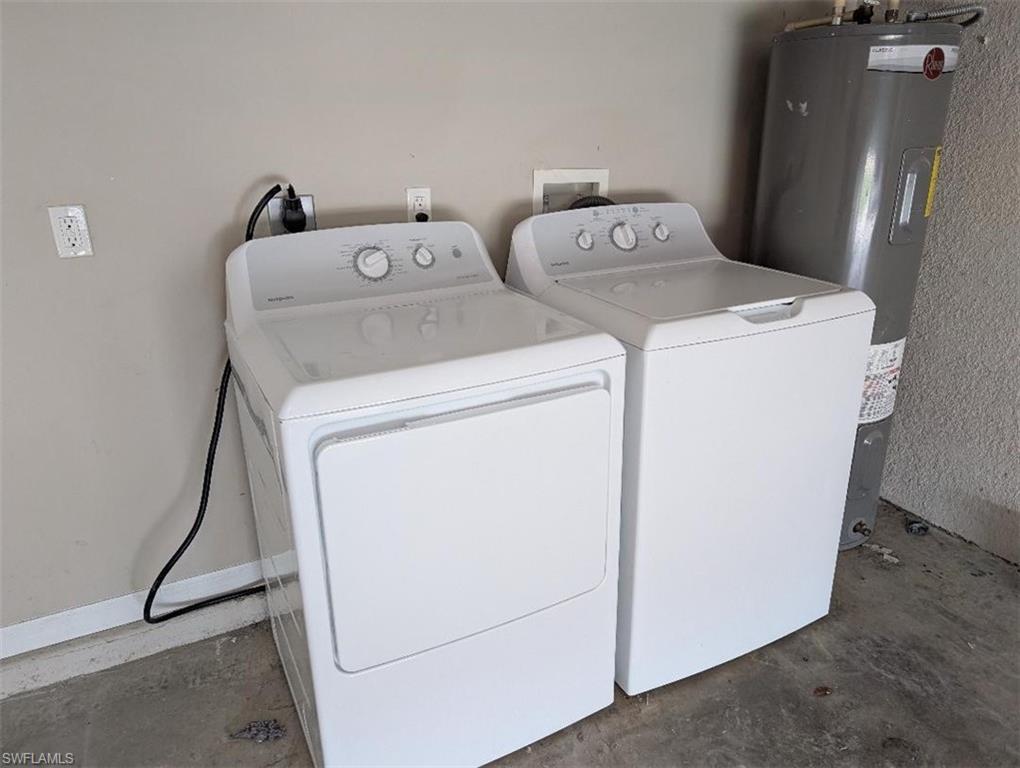 CAPE CORAL - Residential Lease