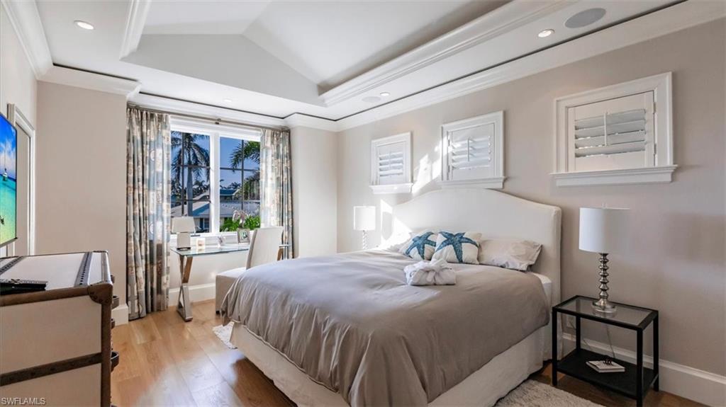 AQUALANE SHORES - Residential