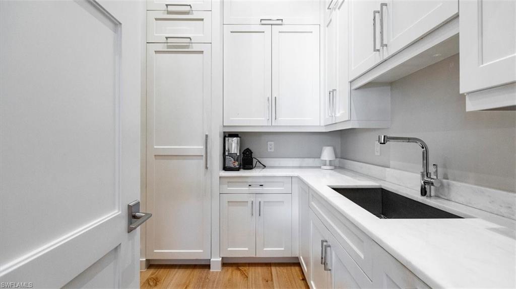 AQUALANE SHORES - Residential