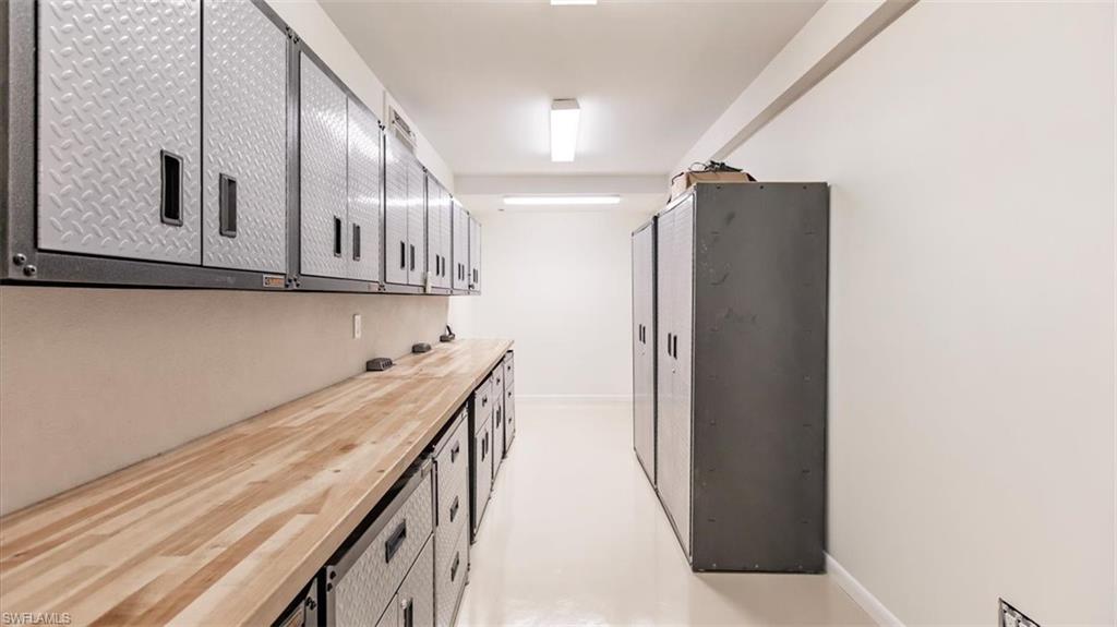 AQUALANE SHORES - Residential