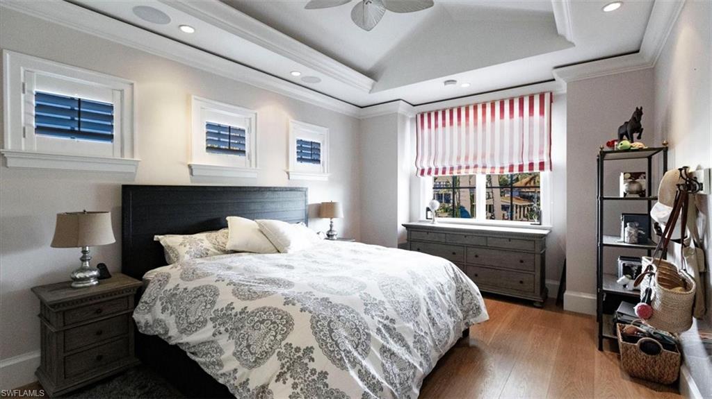 AQUALANE SHORES - Residential