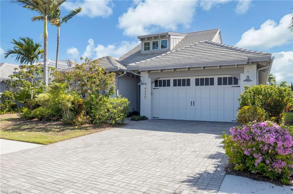 Photo of 6466 Warwick AVE, NAPLES, FL 34113 (MLS # 226015918)