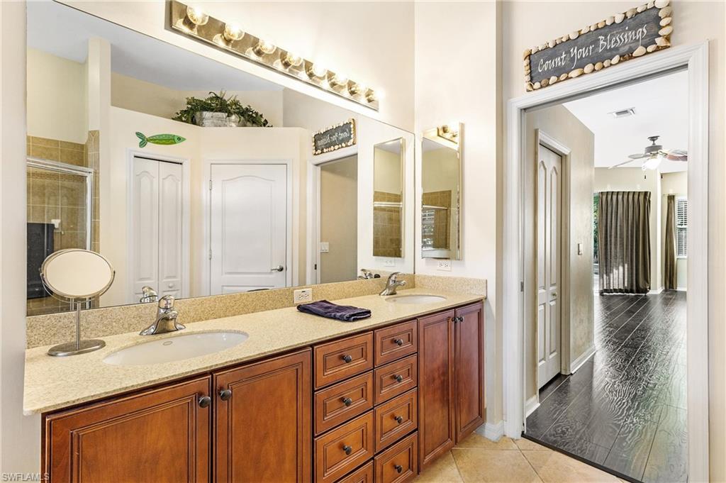 LAUREL LAKES - Residential