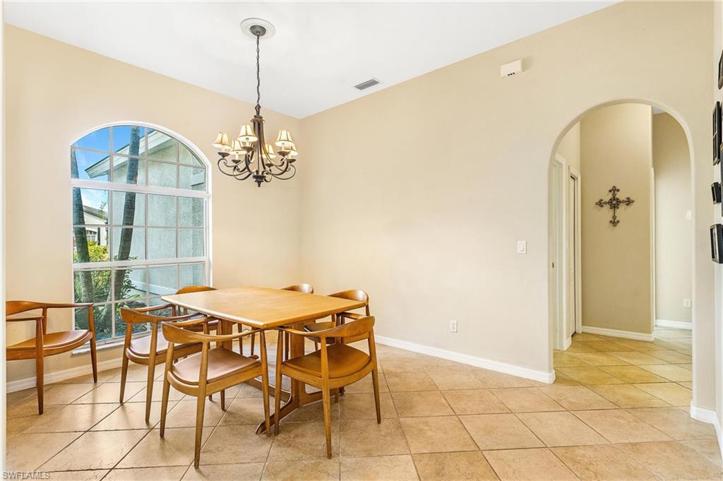 LAUREL LAKES - Residential