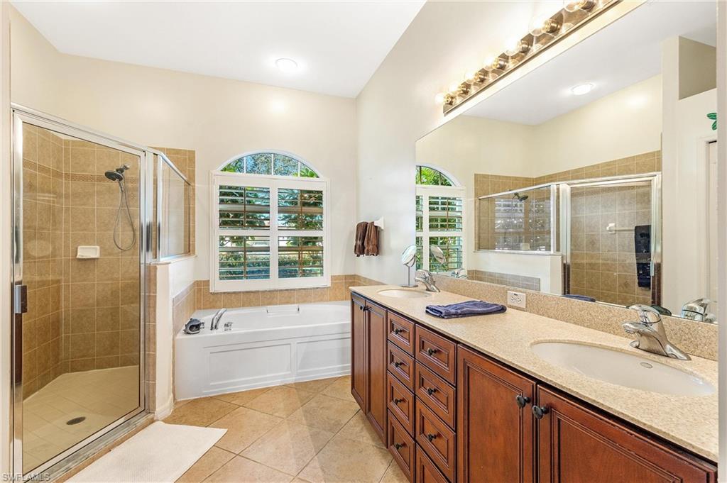 LAUREL LAKES - Residential