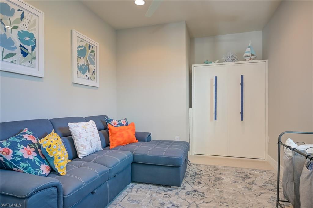 BELLERA WALK - Residential