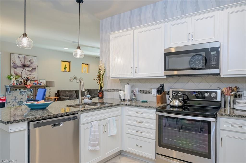 BELLERA WALK - Residential