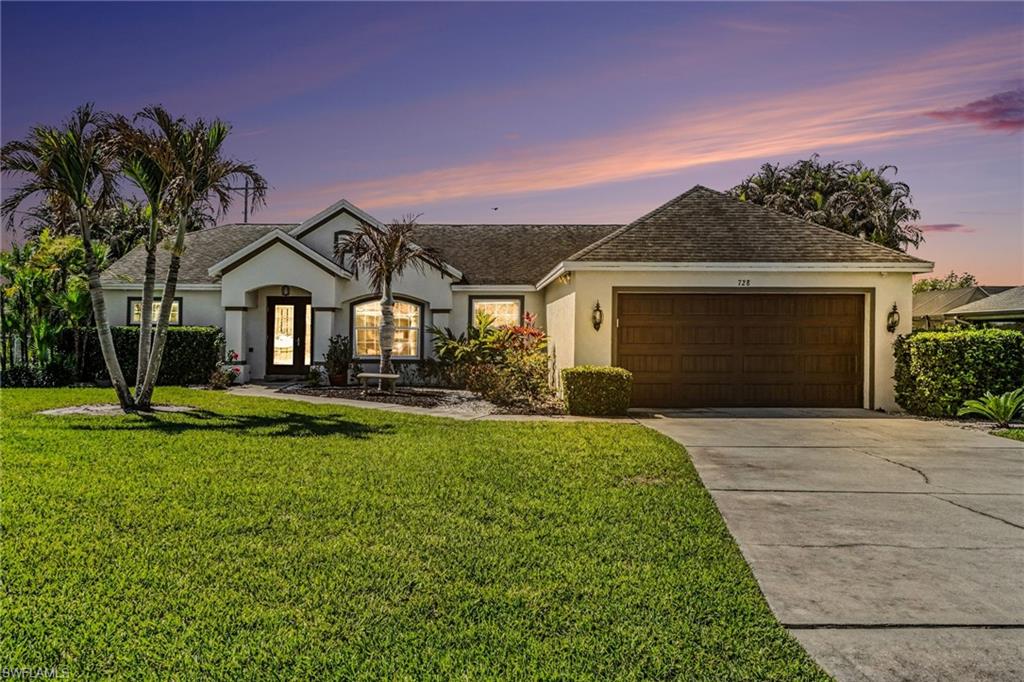 MIRROR LAKE ESTATES - Residential