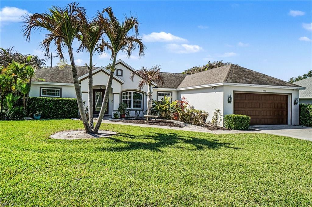 MIRROR LAKE ESTATES - Residential