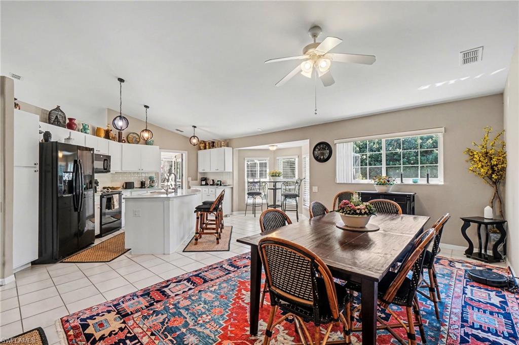 MIRROR LAKE ESTATES - Residential