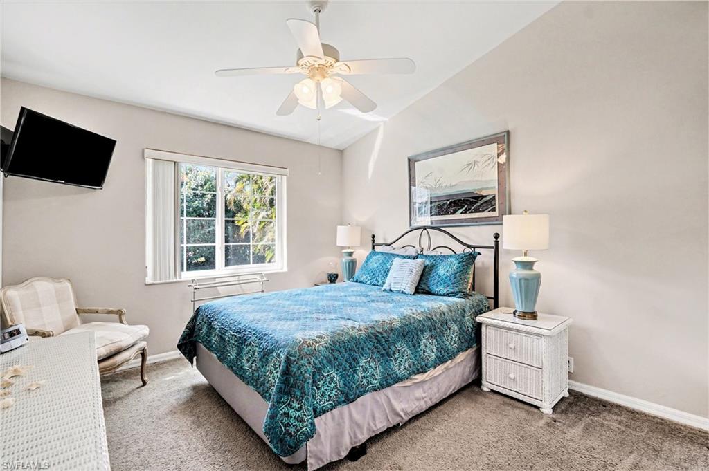 MIRROR LAKE ESTATES - Residential