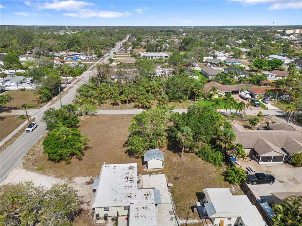 BONITA SPRINGS - Land