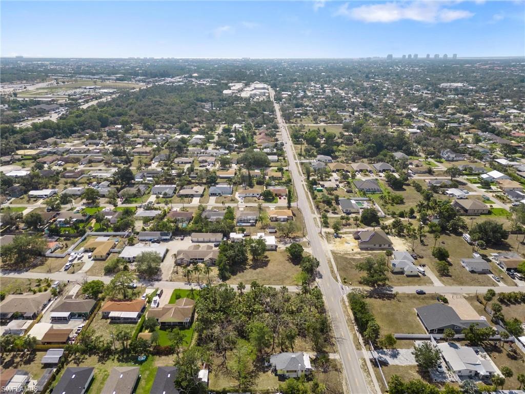 BONITA SPRINGS - Land