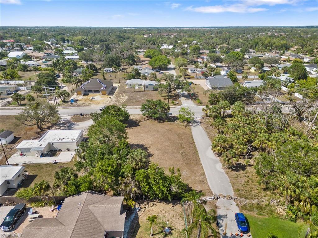 BONITA SPRINGS - Land