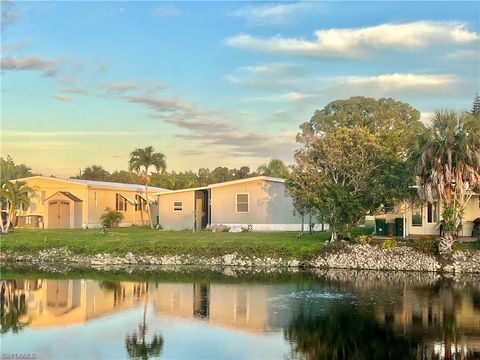 A home in NAPLES