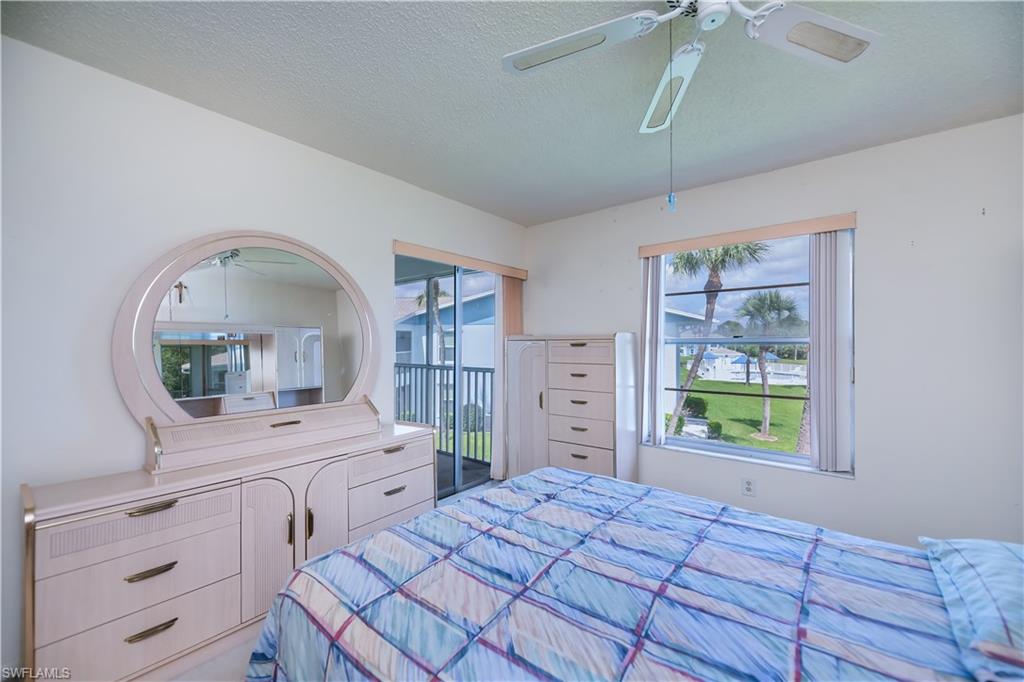 ROYAL HAWAIIAN CLUB - Residential