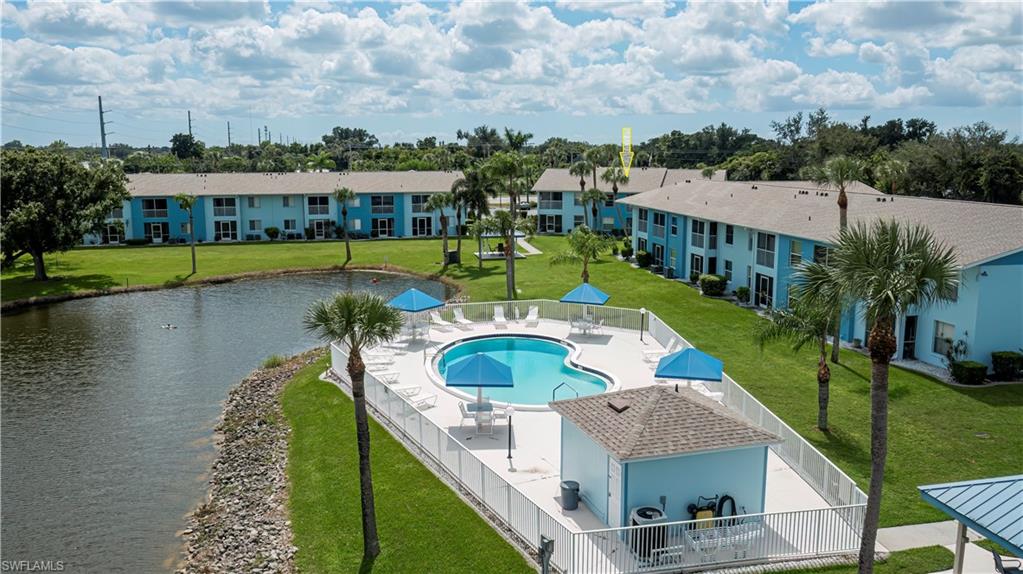 ROYAL HAWAIIAN CLUB - Residential