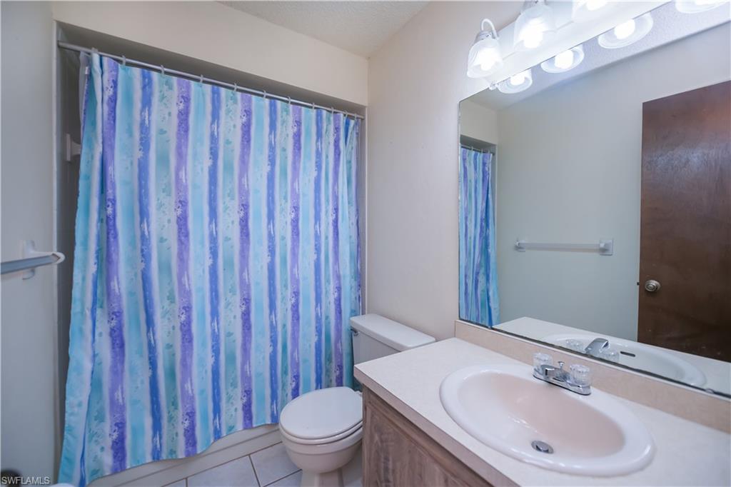 ROYAL HAWAIIAN CLUB - Residential