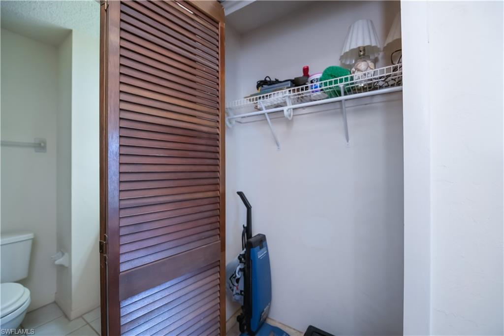 ROYAL HAWAIIAN CLUB - Residential