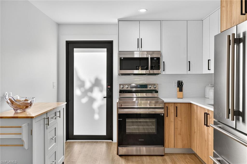 METES AND BOUNDS - Residential