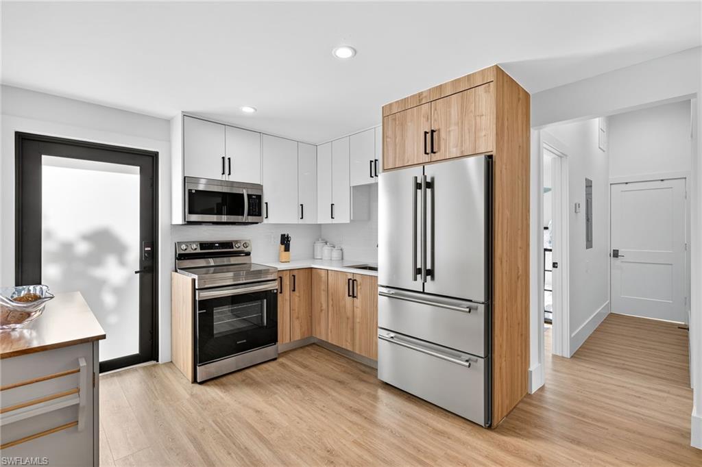 METES AND BOUNDS - Residential