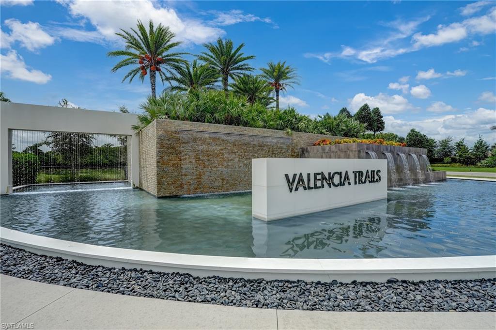 VALENCIA TRAILS - Residential