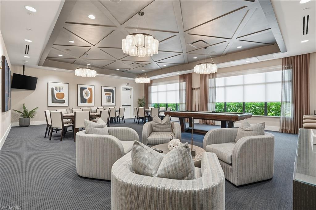 VALENCIA TRAILS - Residential