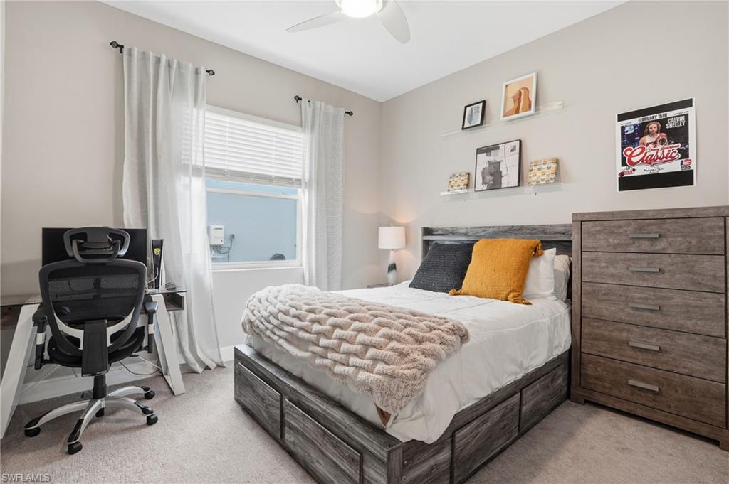 VALENCIA TRAILS - Residential