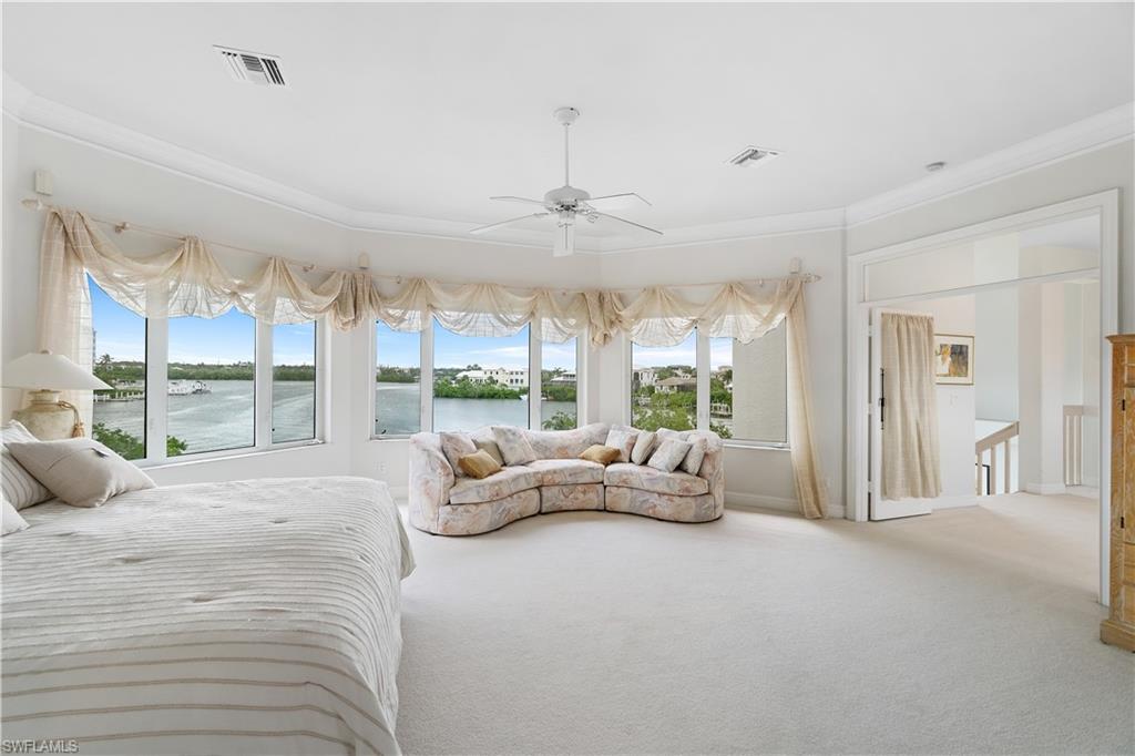 SOUTHPORT ON THE BAY - Residential