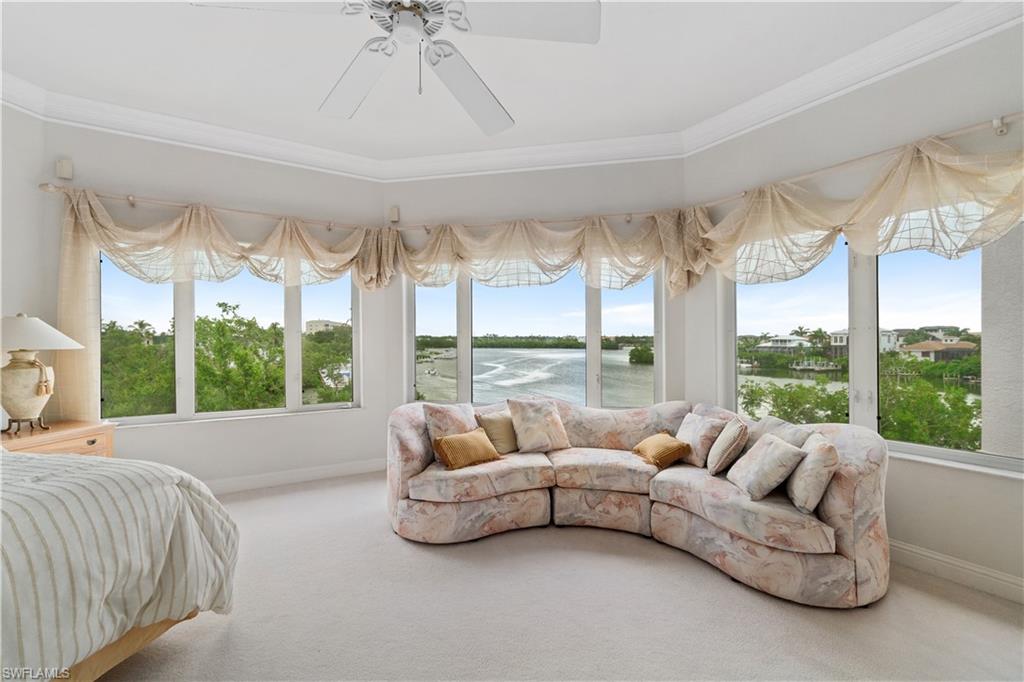 SOUTHPORT ON THE BAY - Residential