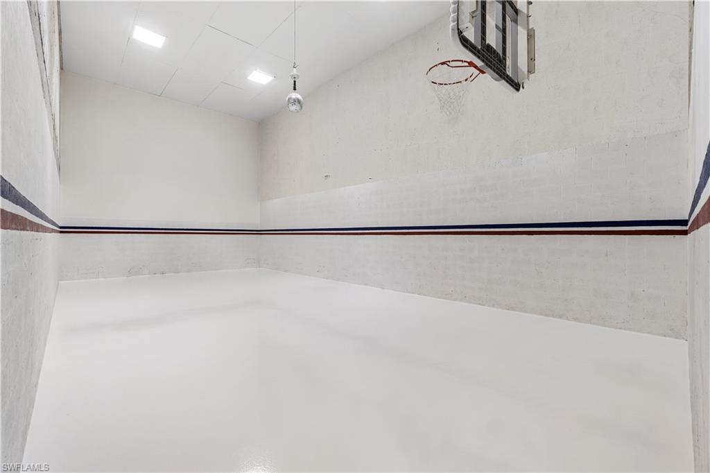 SOUTHPORT ON THE BAY - Residential