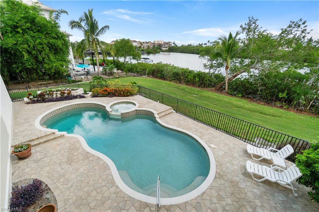 SOUTHPORT ON THE BAY - Residential