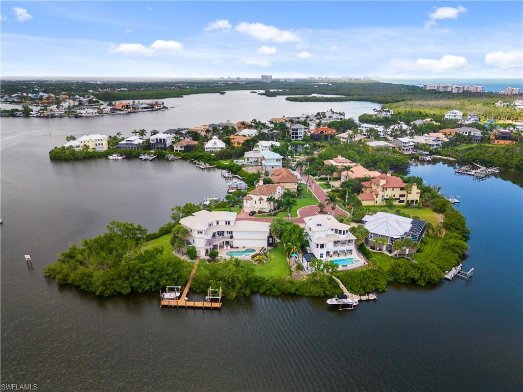 SOUTHPORT ON THE BAY - Residential