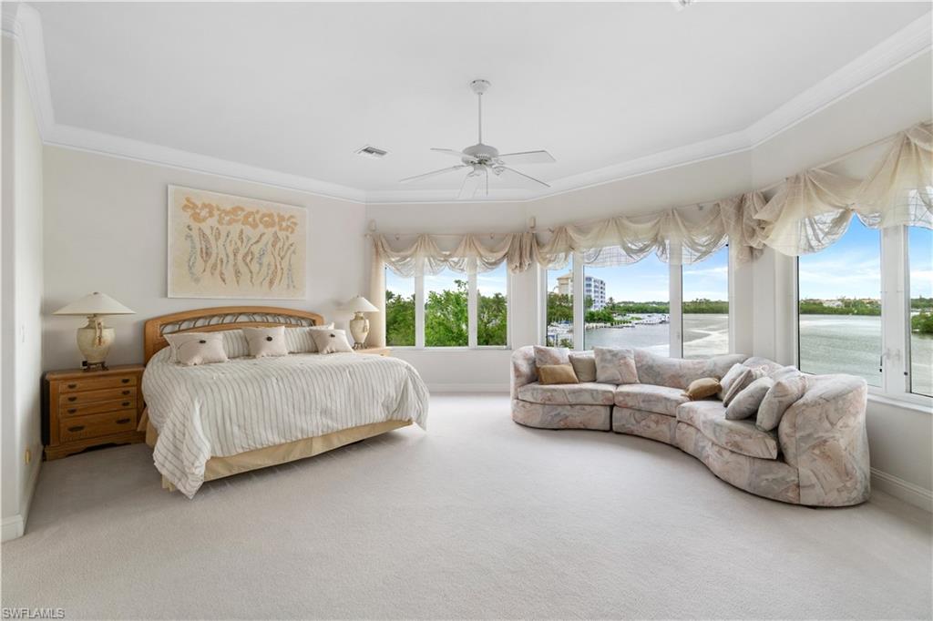 SOUTHPORT ON THE BAY - Residential