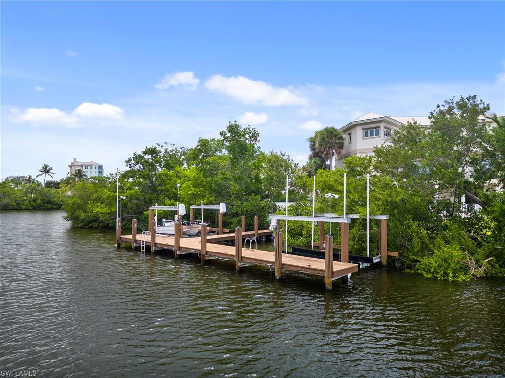 SOUTHPORT ON THE BAY - Residential