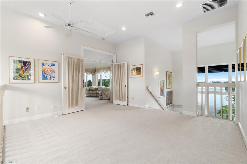 SOUTHPORT ON THE BAY - Residential