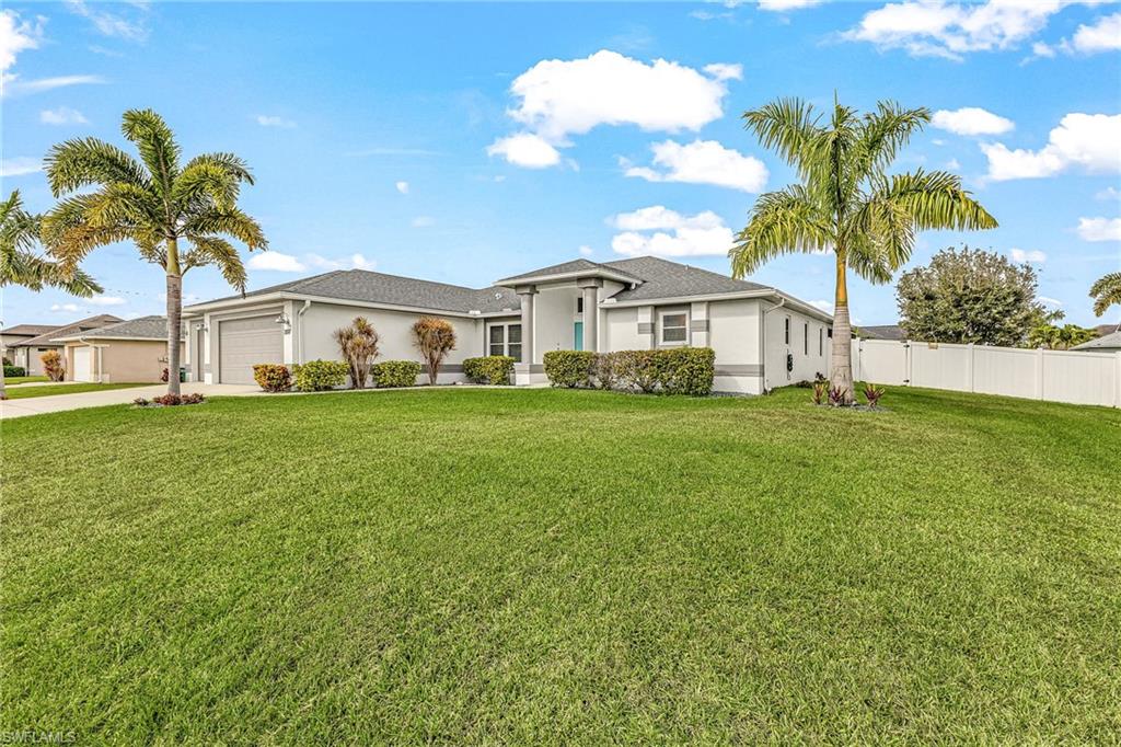 CAPE CORAL - Residential