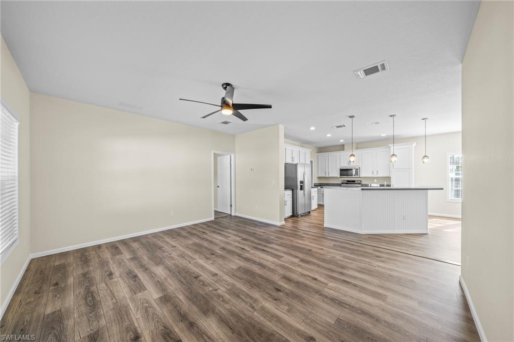 GARDEN COVE - Residential