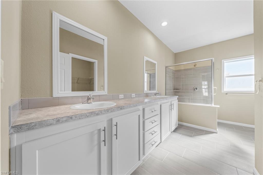 GARDEN COVE - Residential