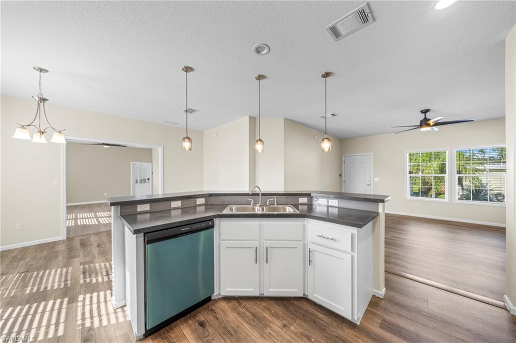 GARDEN COVE - Residential