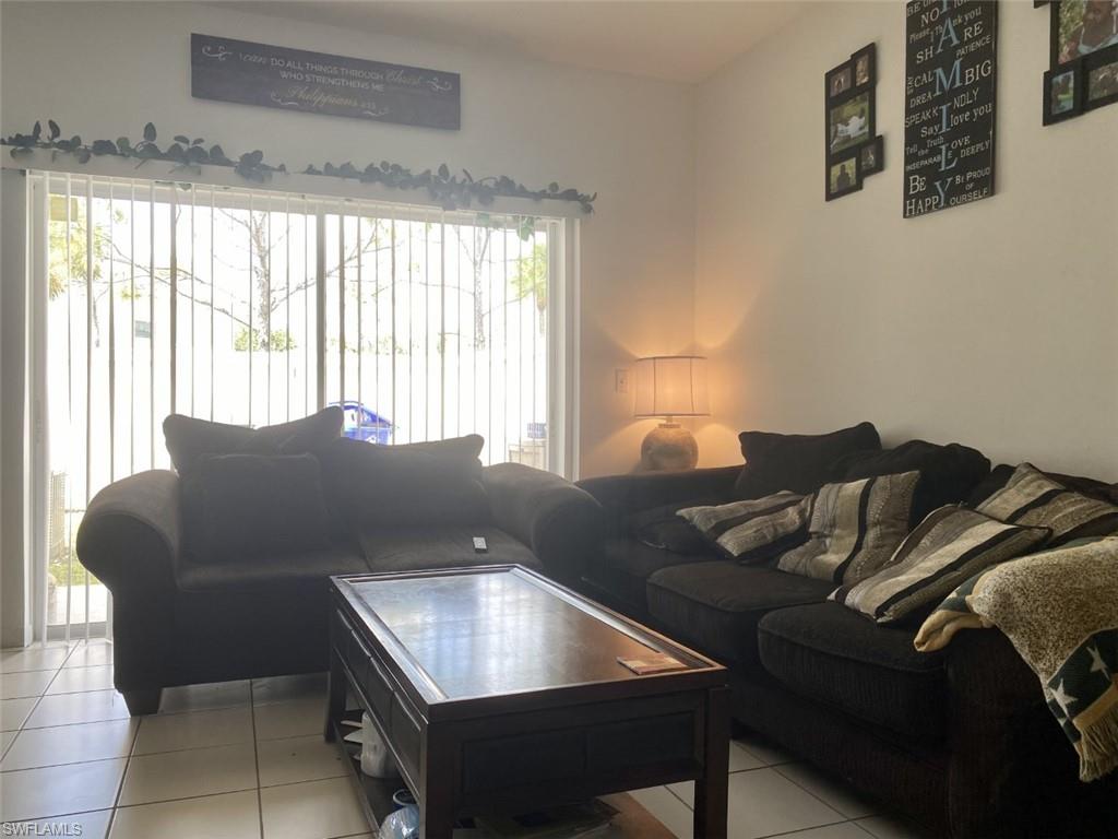 FOREST LAKE TOWNHOMES - Residential