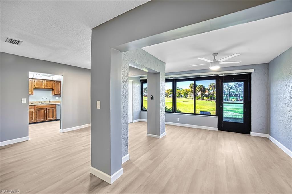 SEVEN LAKES - Residential