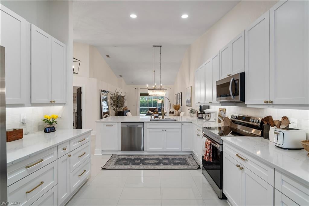 8163 Ibis Cove CIR