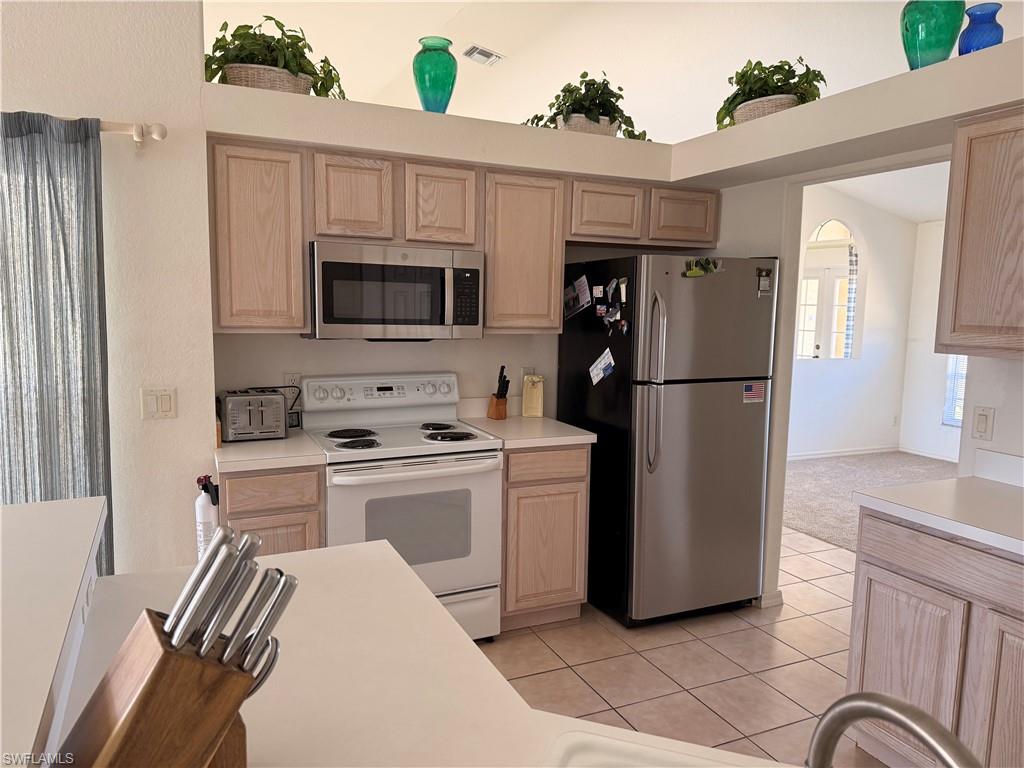 CAPE CORAL - Residential Lease