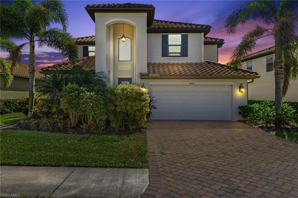 Photo of 4764 Formosa DR, NAPLES, FL 34119 (MLS # 226009563)