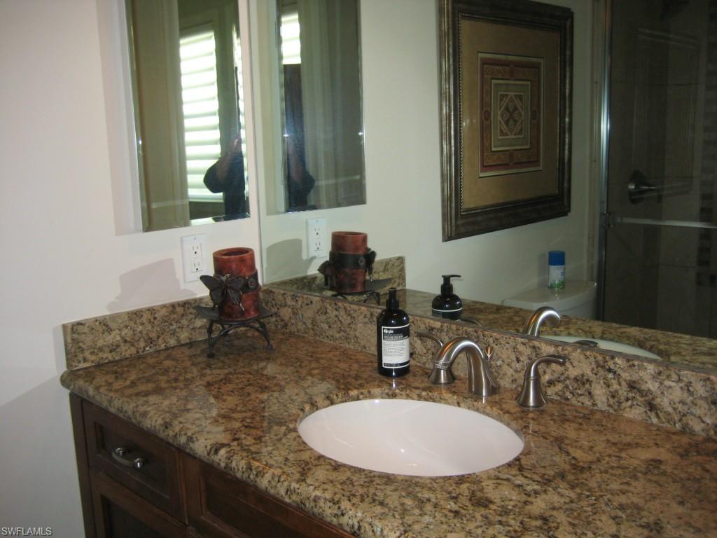 RIVER POINT - Residential