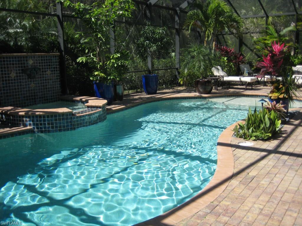 RIVER POINT - Residential